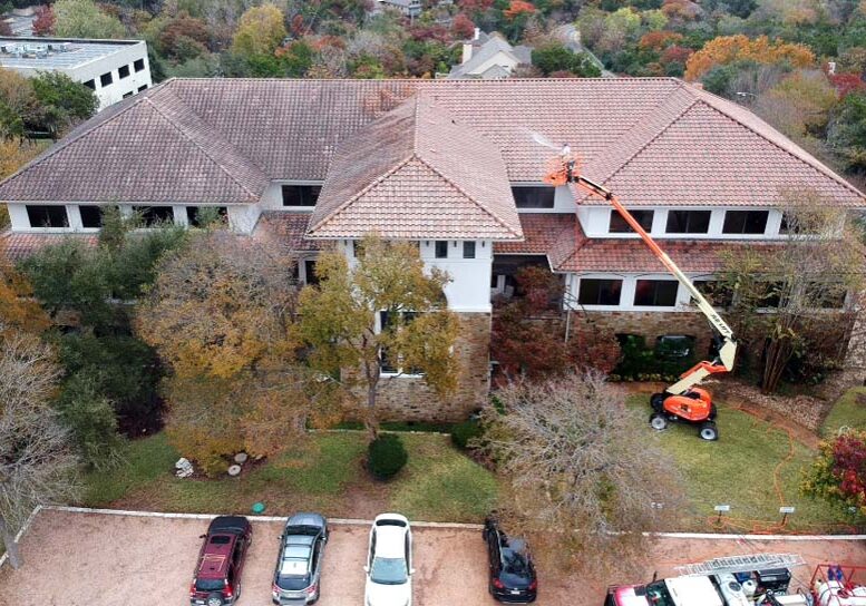 Multi-Family-Roof Washing
